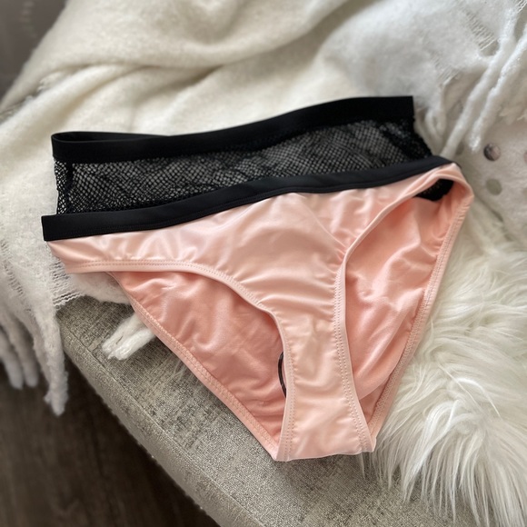 Black And Pink Mesh Overlay High Waisted Bikini Set Medium - Picture 14 of 15